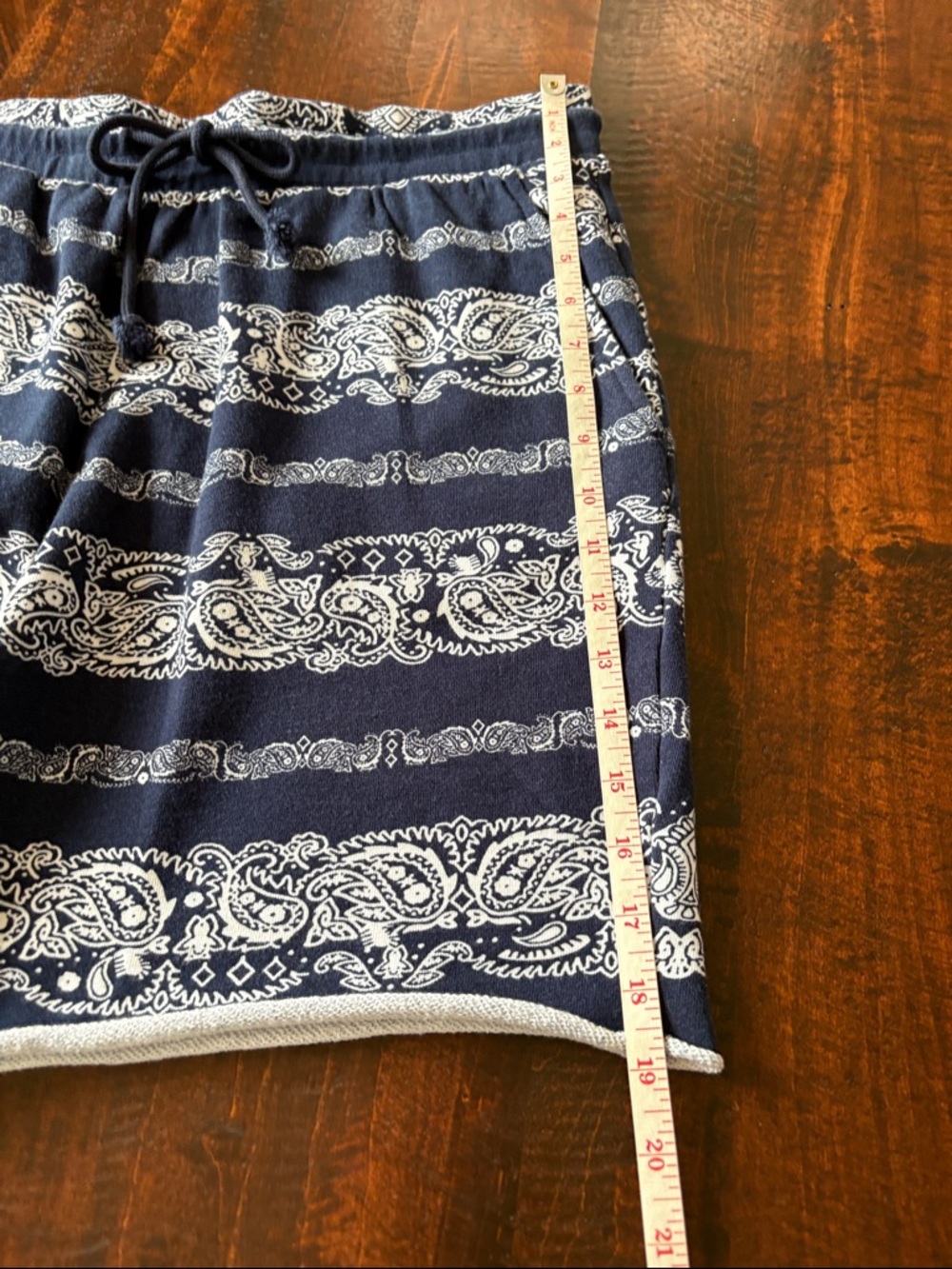 H&M Paisley Sweat Shorts Navy Blue White Size Large - Picture 11 of 13